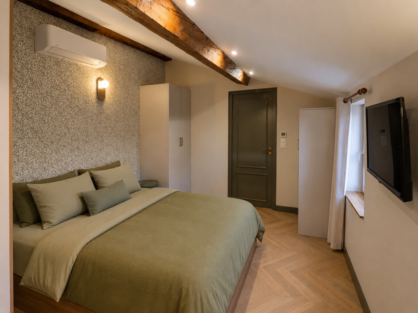 Suite n°5 – chambre feuillage et linge vert